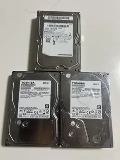 モ*ナ様 TOSHIBA 中古 3.5インチ HDD 3TB 2台セット（状態良 - メルカリ