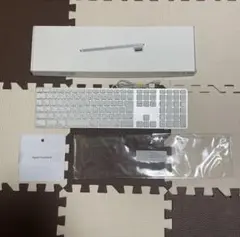 Apple アップル　純正 Keybord MB110J/A A1243