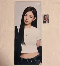 TWICE THIS IS FOR フォトスローガン モモ トレカ付き - メルカリ