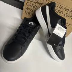 Nike ローカットスニーカー ブラック/ホワイト DH360-001