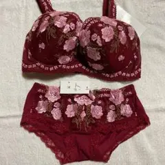 Item thumbnail for item 99a4669c-20d7-4298-adfa-43e03ef3214f