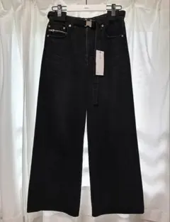 【極美品】sacai Classics Wide Denim Pants １のサムネイル