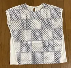 448 ユニクロソレイアーユ柄白と青のカットソーusedサイズS