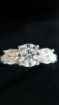 5200円！新春セール♡最高級モアサナイト　1カラット　3ストーンリング