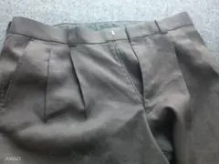 ダークブラウン プリーツ付きスラックス美品