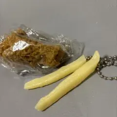 リアルキッチンシリーズ　ミニチュアフードセットナゲット&ポテト