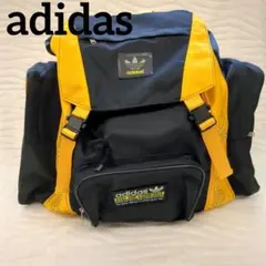 adidas アディダス　リュック　バックパック　黒　黄色