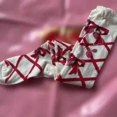 生成り×赤×ピンクいちごオーバーニーのサムネイル