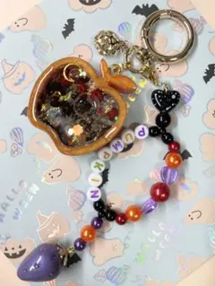 毒リンゴシェイカーキーホルダー ハート オレンジ ハロウィン