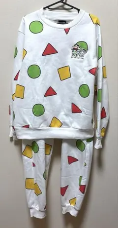 クレヨンしんちゃん　裏起毛パジャマ　男女兼用　M