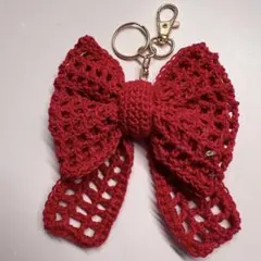 編み物　リボン　かぎ針編み　キーホルダー　チャーム　推し活　ぬいぐるみ