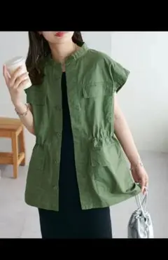 DISCOAT オリーブ ミリタリー風ベスト