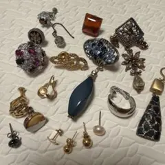 ‼️片方のみ‼️　デザインピアス・イヤリング　まとめ売りのサムネイル