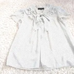 UNTITLED ドット柄 フリル付き シャツ 2