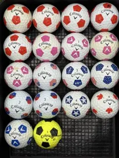 キャロウェイ　サッカーボール柄　ゴルフボール　18個　ロストボール　クロムソフト