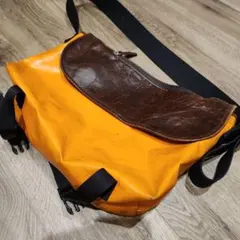 ヴィンテージ　ショルダーバッグ