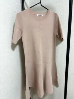 SNIDEL 半袖ニットワンピース ピンクベージュ