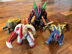 ウルトラマン希少　怪獣フィギュア4体セット