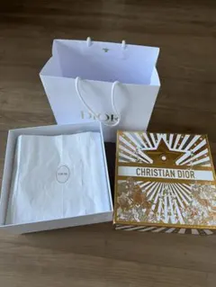 Dior ショップ袋とギフトボックス