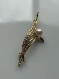 あこや真珠 本真珠　ブローチ　パール　華やか　7mm