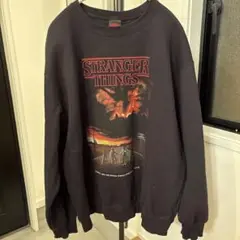 美品　STRANGER THINGS クルーネックスウェット　厚手　ブラック