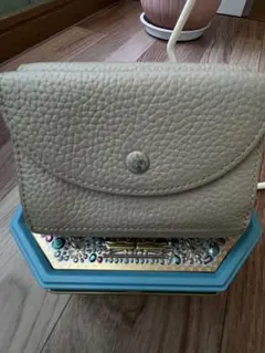 VASIC 三つ折り財布 コンパクトウォレットのサムネイル