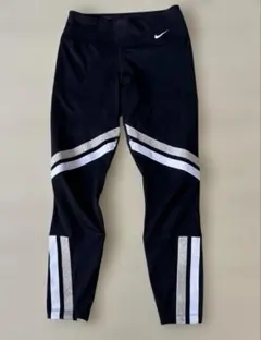 Nike ブラック レディースレギンス　スパッツ