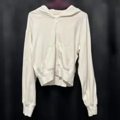 GU UVカットフルジップパーカ