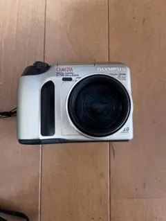 OLYMPUS CAMEDIA C-720 Ultra Zoom 本体・ケースのサムネイル