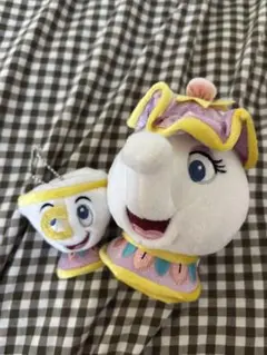 美女と野獣　ポット夫人＆チップ ぬいぐるみバッチ