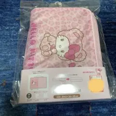 y*♡様 アベイル　サンリオ　ハローキティ　圧縮できるトラベル収納ケースM ピン