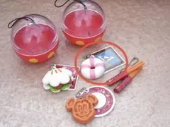 ディズニーリゾート　カプセルトイ　うきわまん