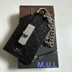 MULチェーンパスケースブラック　オーストリッチ×キルティング型押し