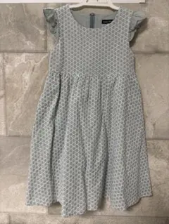 BeBe ワンピース 120