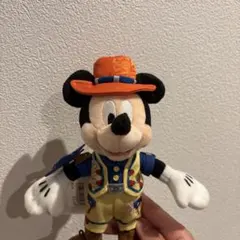 ミッキーマウス トレイル　ぬいぐるみバッジ