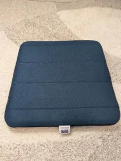 【出品中最安値】エアウィーヴ　クッション　ネイビー cushion_sku_navy.jpg?fitin=720:720