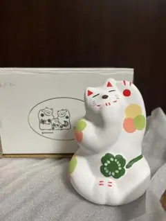 輪葉葉 招き猫 うふふねこ