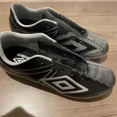 umbro スパイクシューズ 24cm ブラック/ホワイト