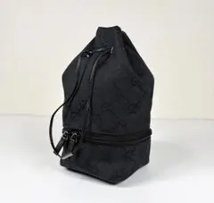 GUCCI GGキャンバス 巾着ポーチ ブラック - メルカリ