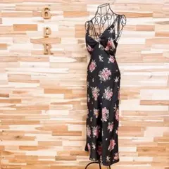 未使用【ザラ】サテン 花柄 ブーケ ロング キャミ ワンピース XS 黒×ピンク