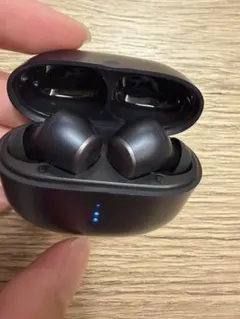【超美品】ワイヤレスイヤホン JOY houseのサムネイル