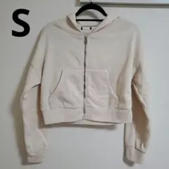 【S】クリーム色フード付きクロップドパーカー 　裏起毛