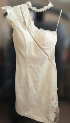 アイボリー片肩デザインキャバドレス　ROBE deFLEURS