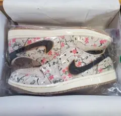 NIKE AIR JORDAN 1 RETRO LOW OGのサムネイル