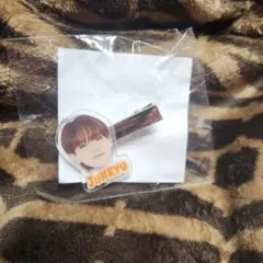 トレジャー　TREASURE　ジュンギュ　カプセルトイ　ヘアクリップ　ヘアピン