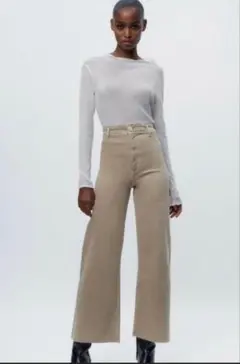 ZARA ベージュ ワイドパンツ カットオフ