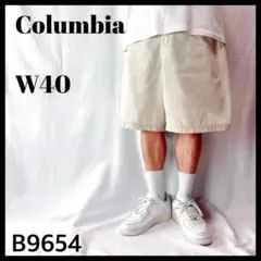 コロンビア オムニシールド 薄手ダック地 ショートパンツ ライトベージュ W40のサムネイル