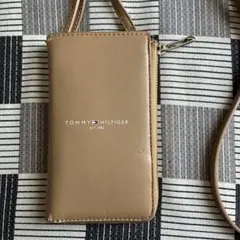 TOMMY HILFIGER スマホショルダーバッグ ベージュのサムネイル