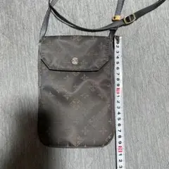 ラシットショルダー