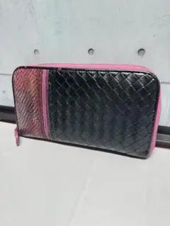 bottega Veneta　ボッテガ・ヴィネタ 　エキゾチックレザー　長財布のサムネイル